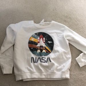 White NASA sweatshirt